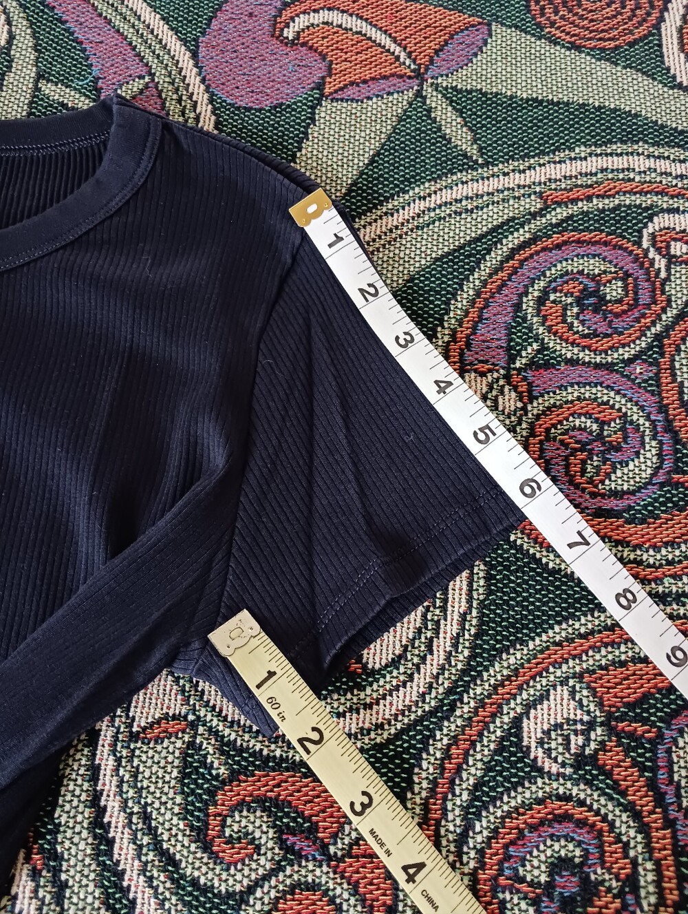 Uniqlo Supima Cotton Ribbed Tee - Picture 4 of 8